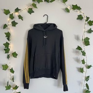 Vintage Adidas black & yellow hoodie